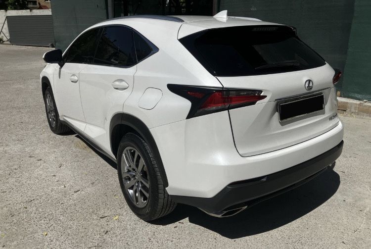 Lexus NX200t AWD