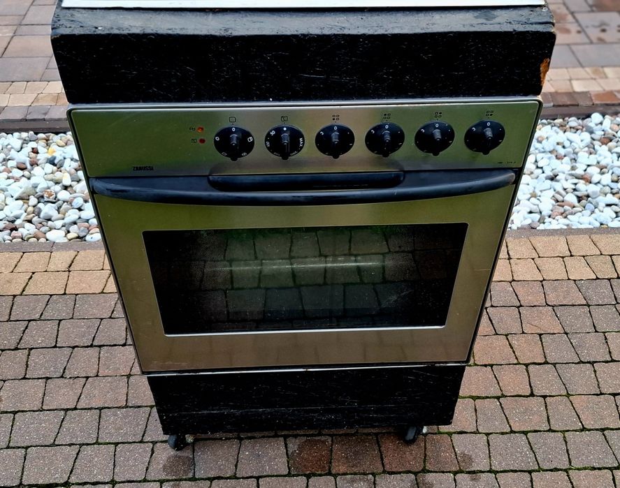 Kuchenka piekarnik Zanussi plus płyta elektryczna