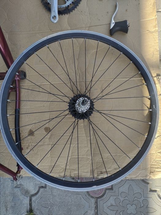 велосипед, та деталі