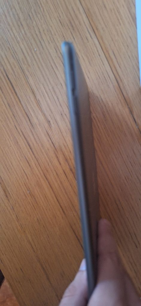 Ipad Mini 2019 (Danificado)