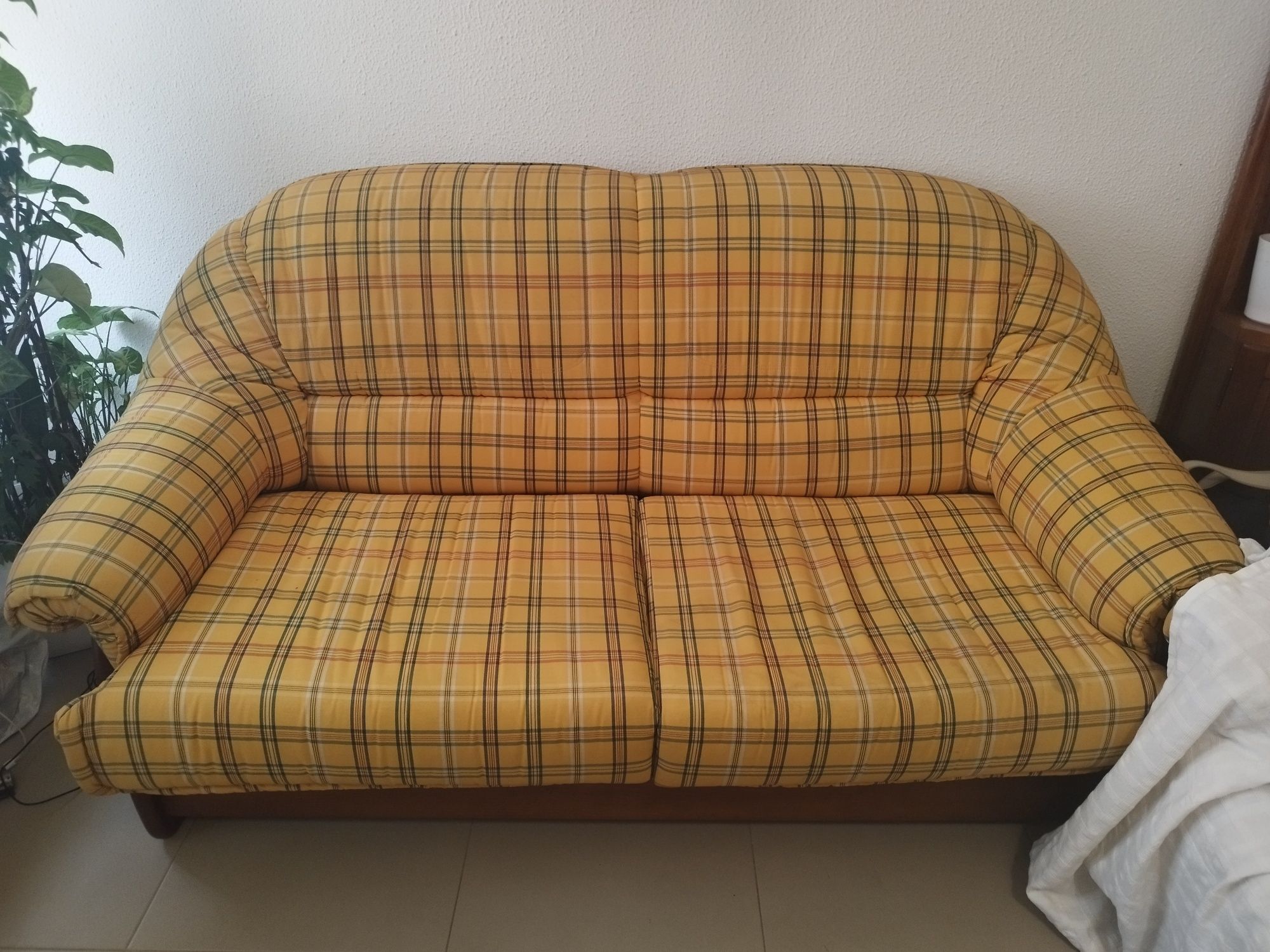 Sofa cama cerejeira