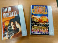 Fałszywa tożsamość D.Morrell + Kanalia B.Cornwell w pakiecie taniej!!
