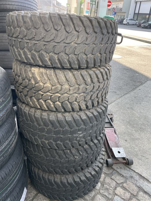 Pneus can-am 235-80r14 / 28-10r14
