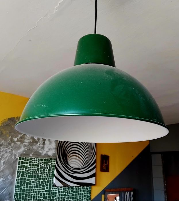Duża metalowa lampa sufitowa ikea