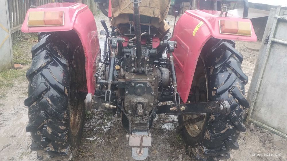 Трактор Mahindra fs240