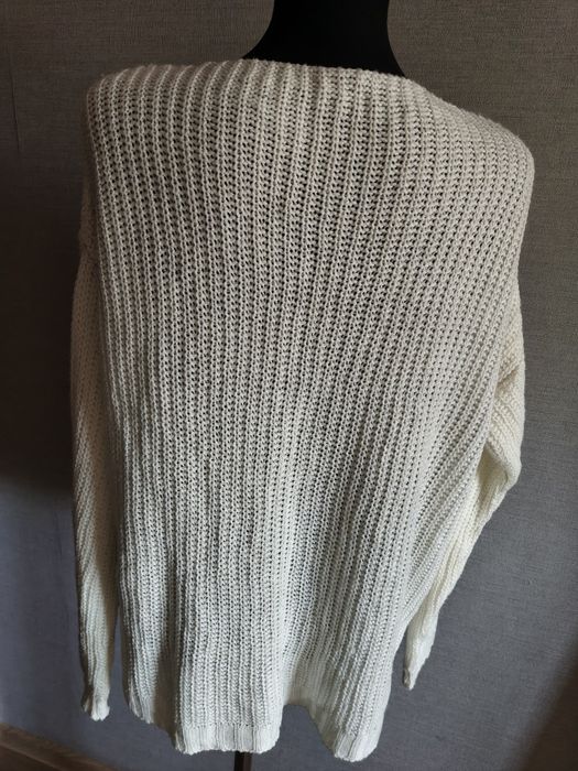 Sweterek damski kremowy rozmiar L