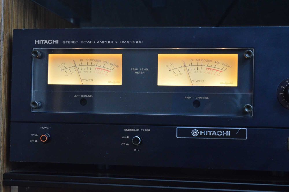 Усилитель мощности Hitachi HMA-8300