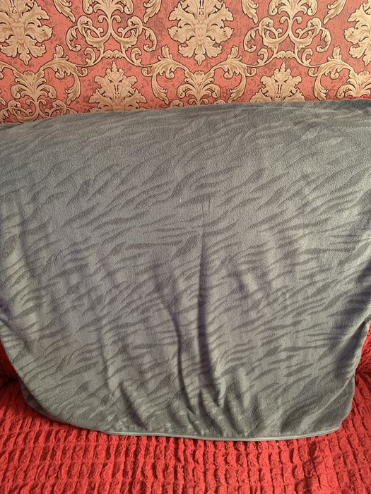 Теплі підодіяльники та наволочки.