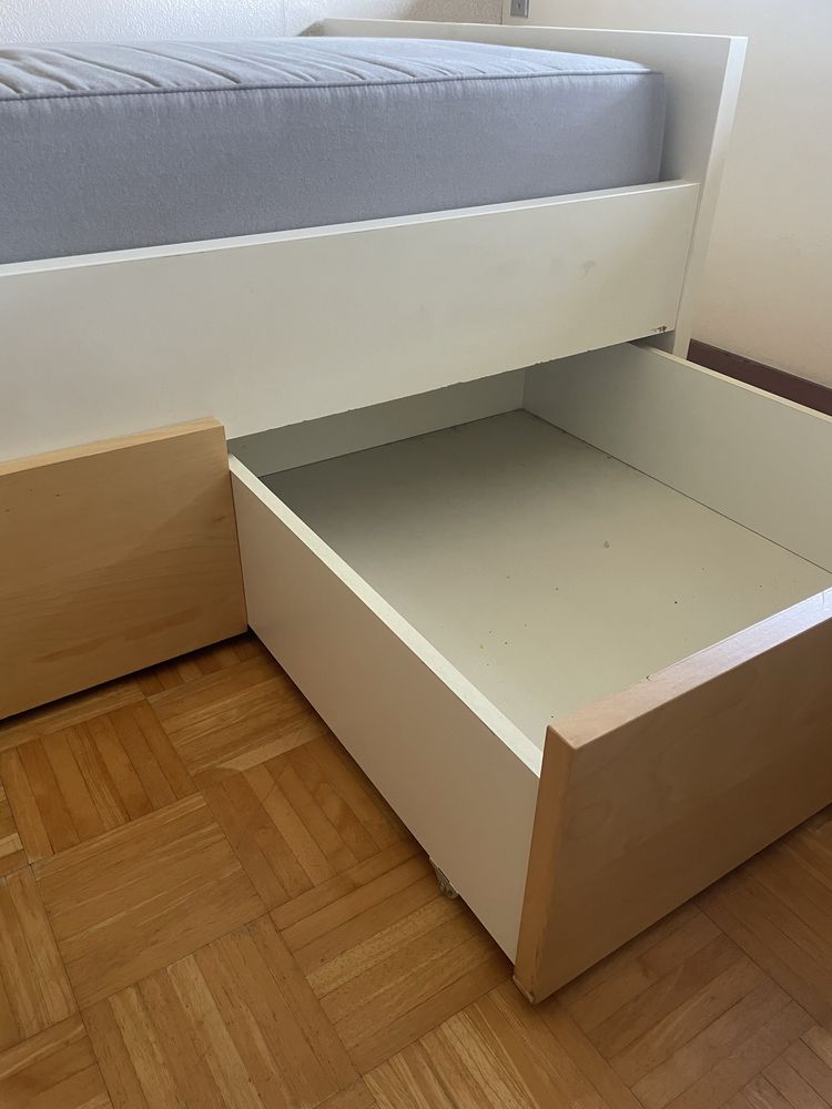 Cama de Solteiro IKEA com Colchão + 3 Gavetas de Arrumação