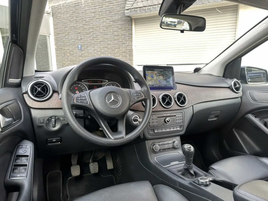Mercedes-Benz B 250      2017