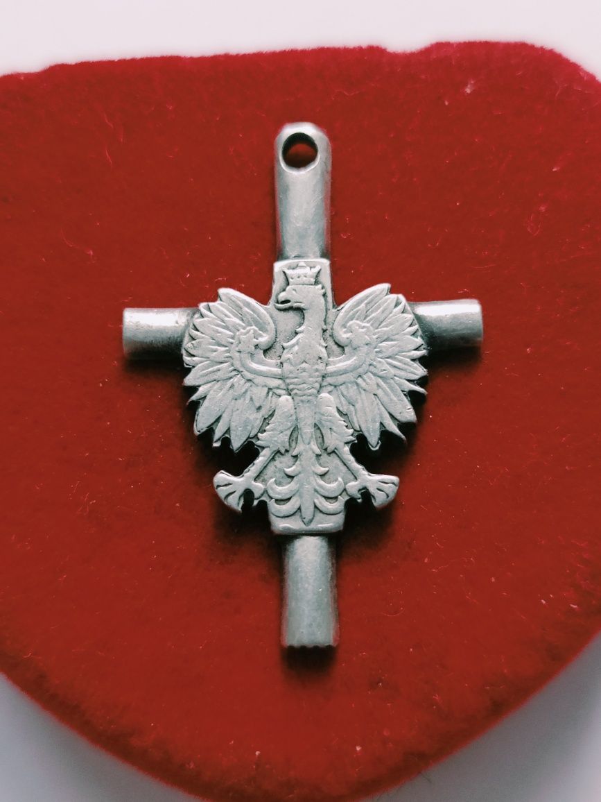 Zawieszka srebrna orzeł w koronie SREBRO pr. ,925
