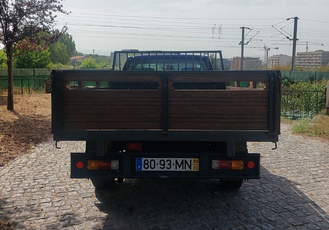 Toyota Hilux 2.4D