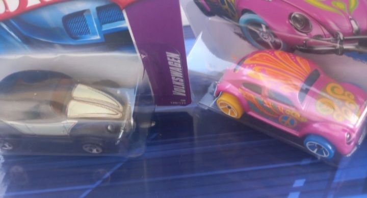 Conjunto 2 volkswagen Beetle hot wheels (TH)
