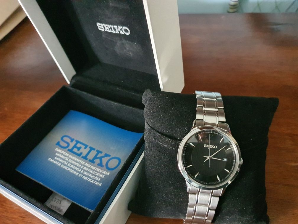 Relógio Seiko Neon Classic