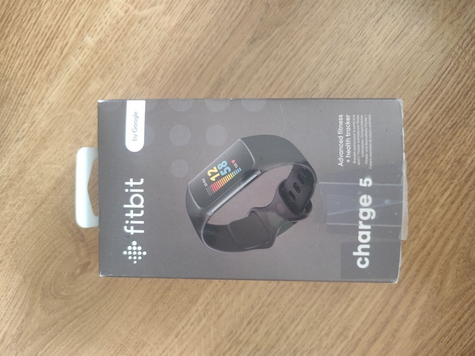 Fitbit charge 5 smartwatch smartband