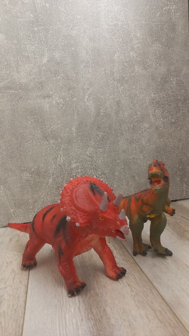 Іграшка фігурка динозавр