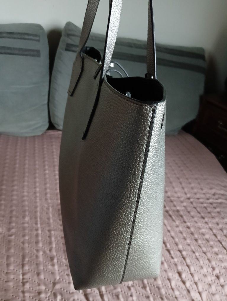 Torba klasyczna GUESS