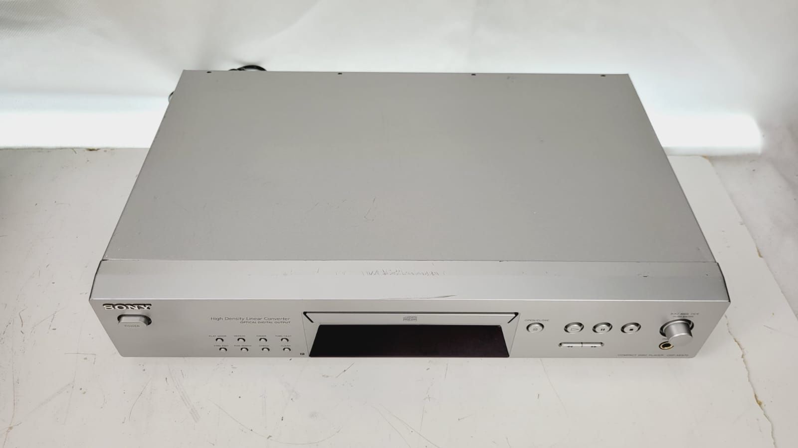 Sony CDP XE 570 NAJWYŻSZY MODEL Odtwarzacz płyt CD srebrny