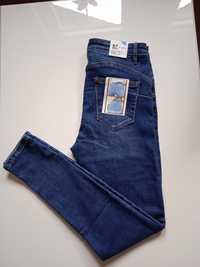 Spodnie jeansowe M.Sara z Push ap rozmiar L Nowe z metką