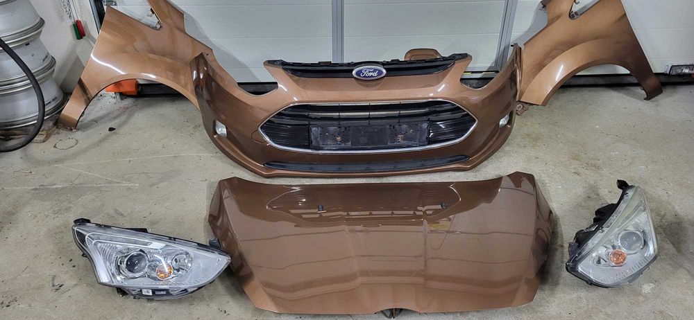 Sprzedam komplet przód zderzak maska błotniki lampy  ford b-max