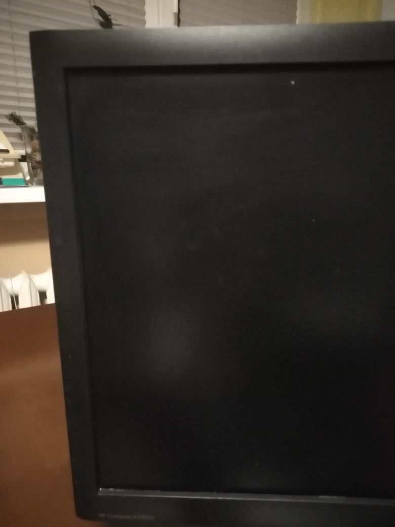 Monitor HP używany 22 cale