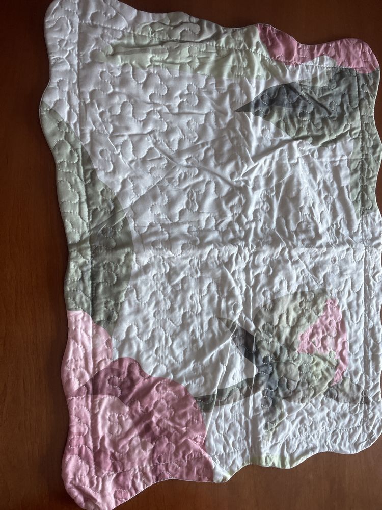 Conjunto Colcha 2,30-*2,60 cm cinzenta com flores
