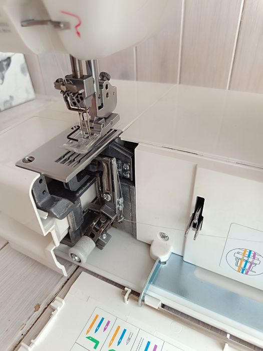 Розпошивальна машинка Family master lock 8000 w