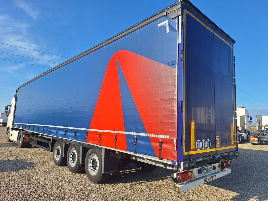 Schmitz Cargobull VARIOS Import Francja  regulowana wysokość dachu / 257000km / wzmocnione plandeki