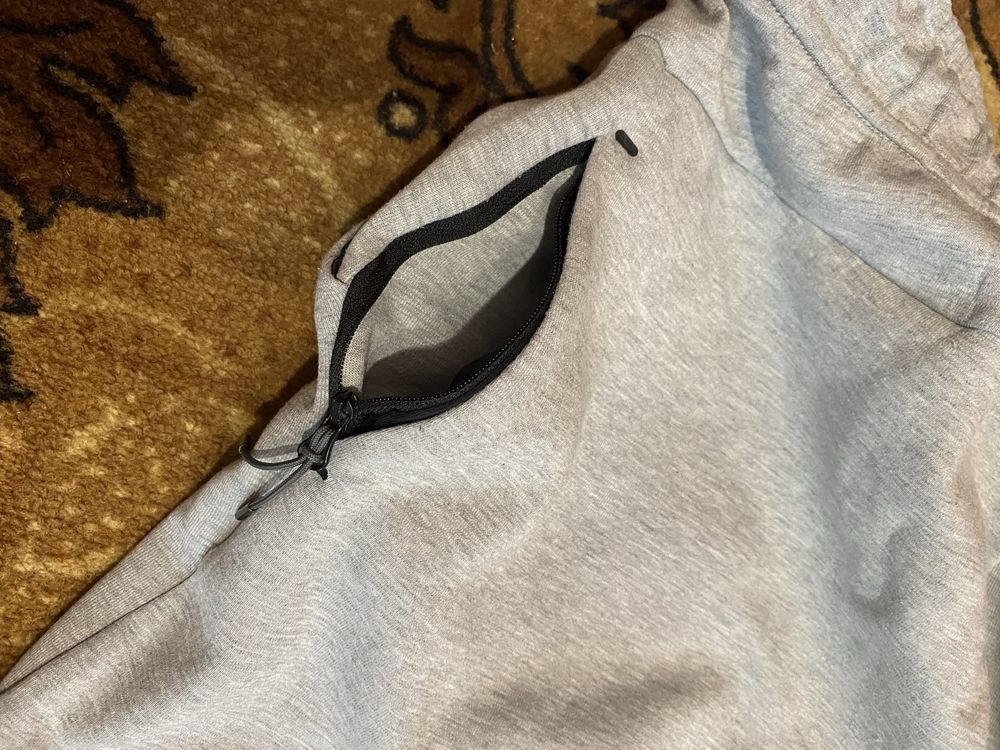 штани nike tech fleece