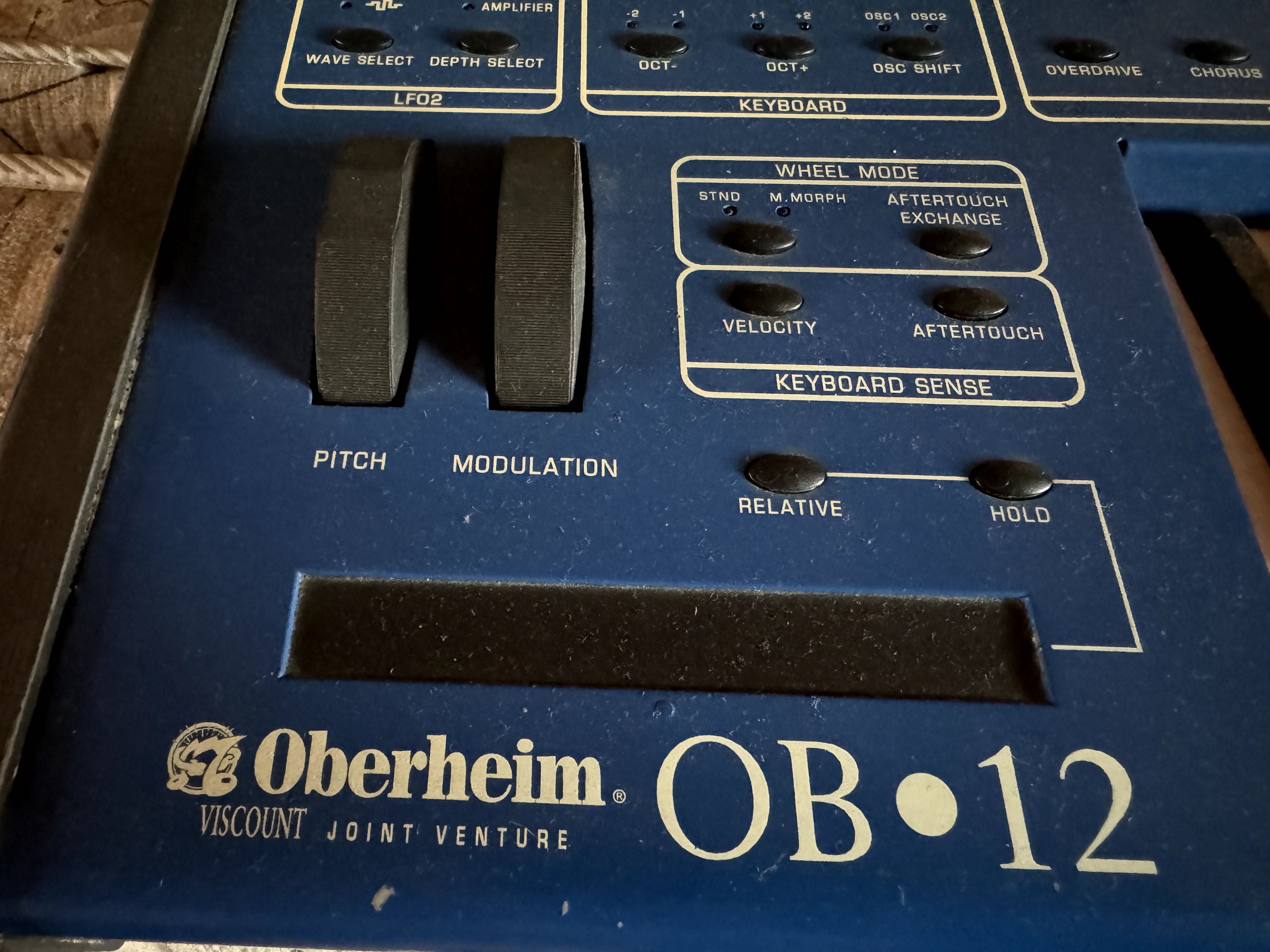 синтезатор oberheim ob 12