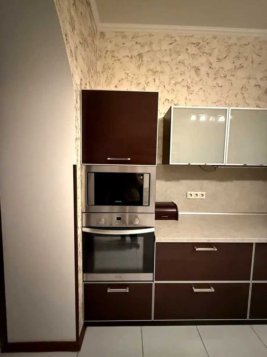 Оренда великой квартири .Житловий комплекс «Оазіс»