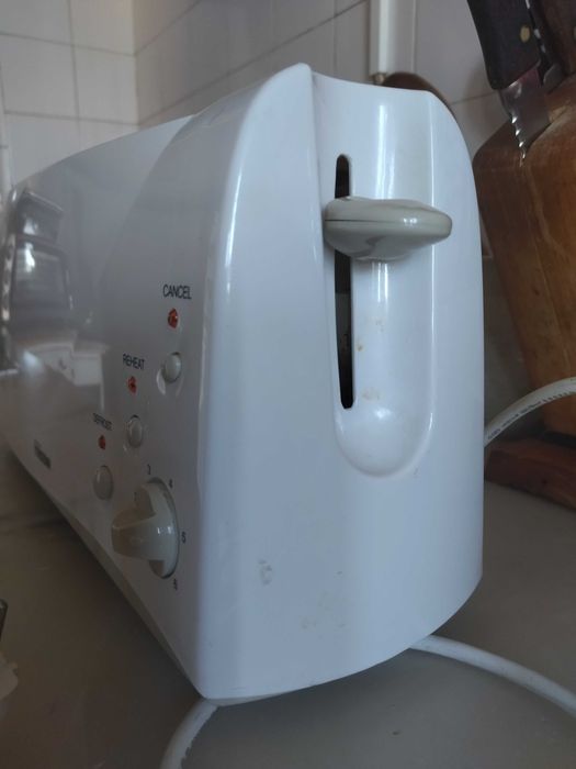 Torradeira Branca TRISTAR