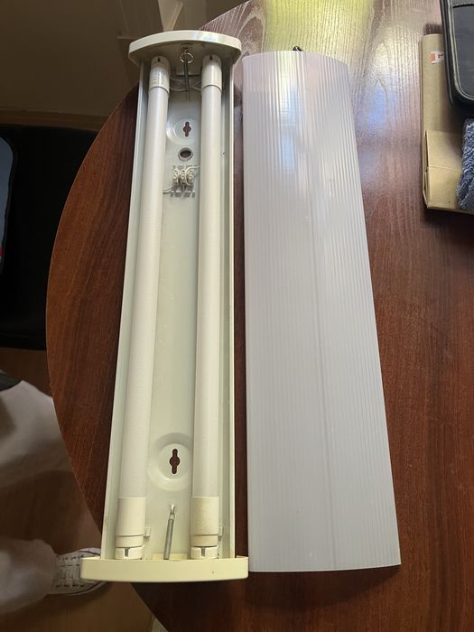Candeeiro LED oferta duas lampadas
