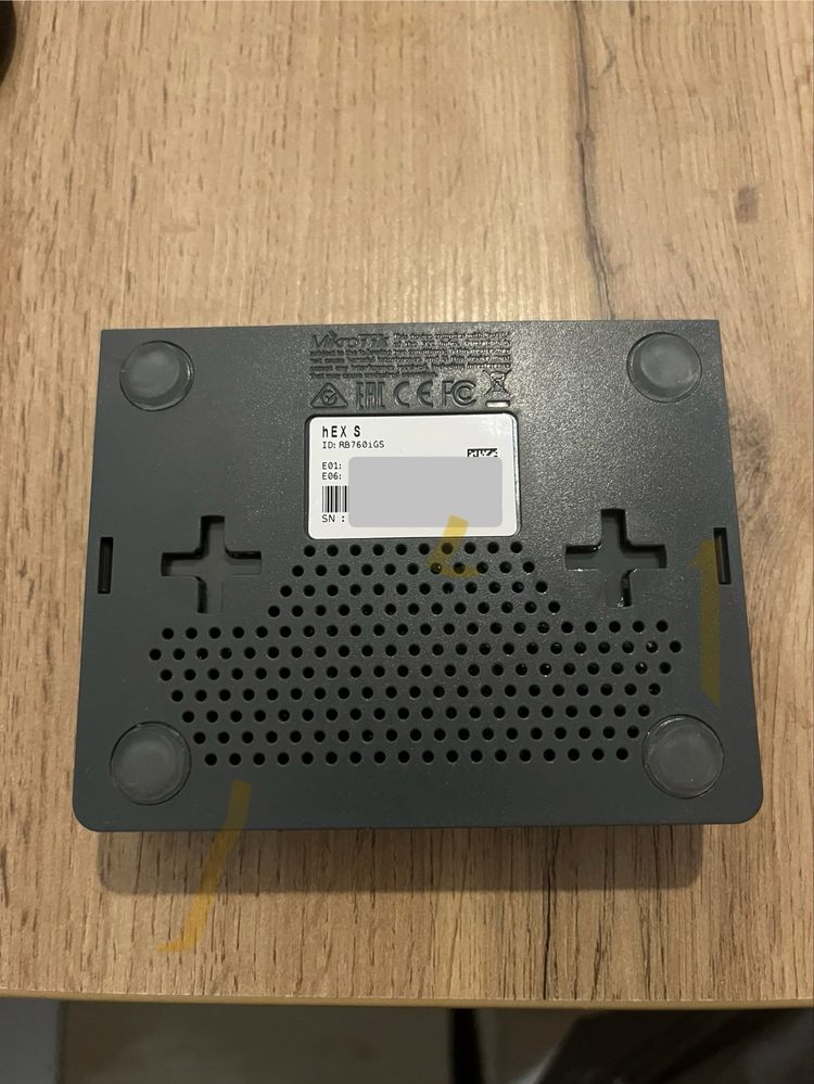 Router Mikrotik hEXs RB760iGS