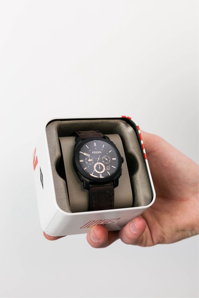 Новий оригінальний годинник Fossil Machine FS4656