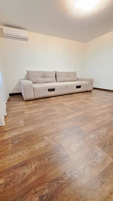 Продаж 3 кім.кв на Митниці