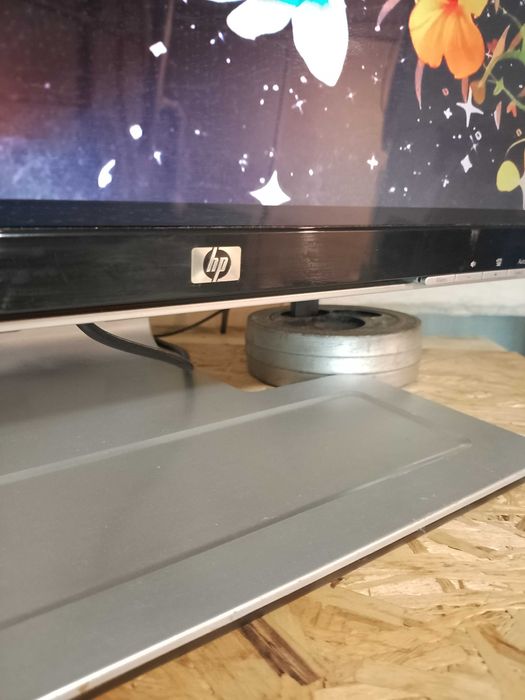 Монітор HP w2207h б/у Made in USA