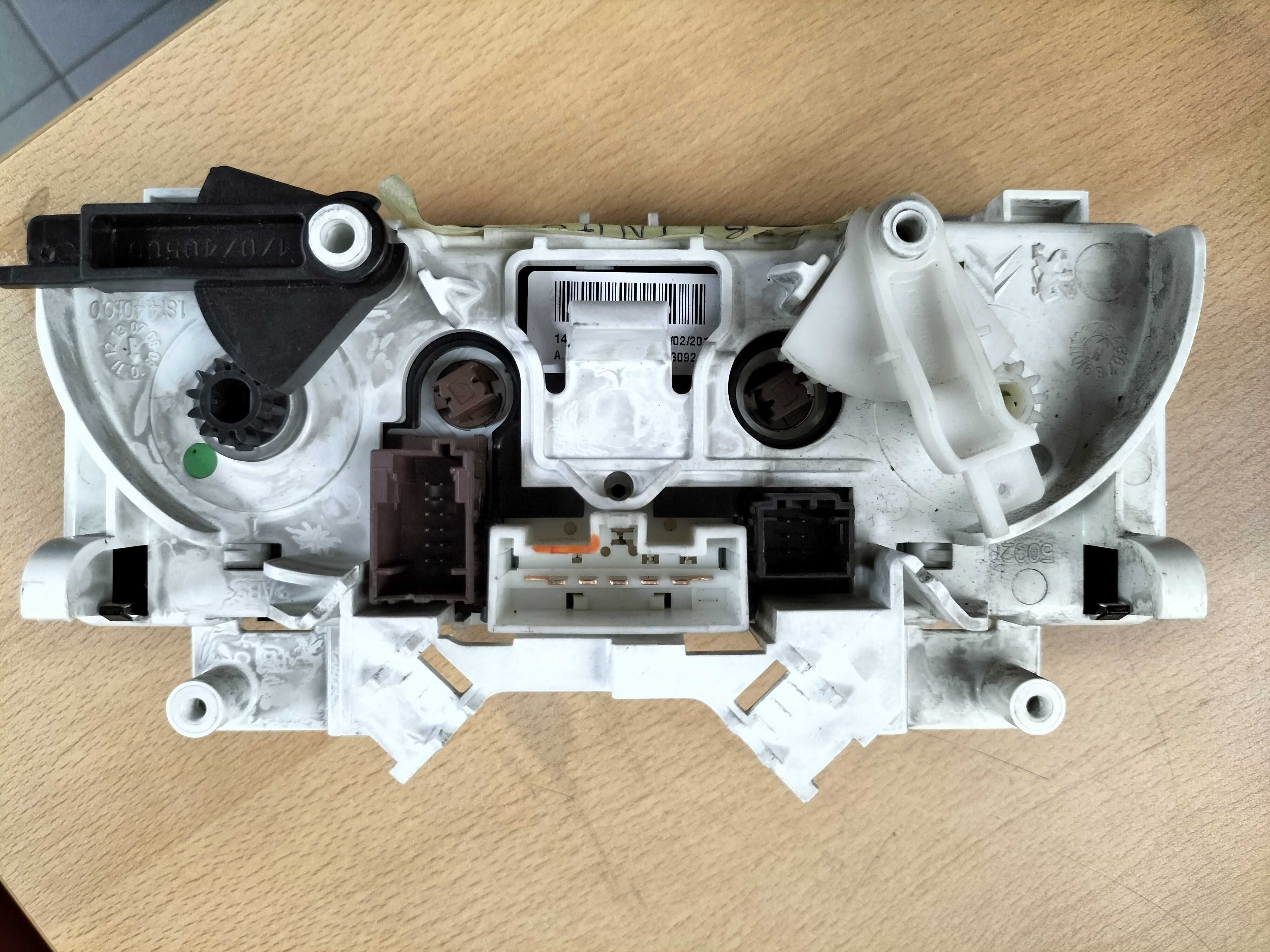 Comando controlo ar condicionado Partner / Berlingo