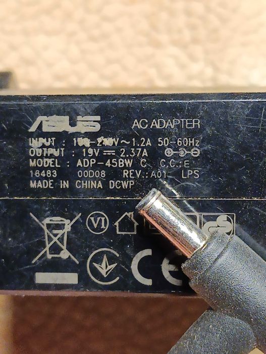 Зарядне блок живлення питания до ноутбука ASUS 19V 2.37A (4.0×1.35mm)