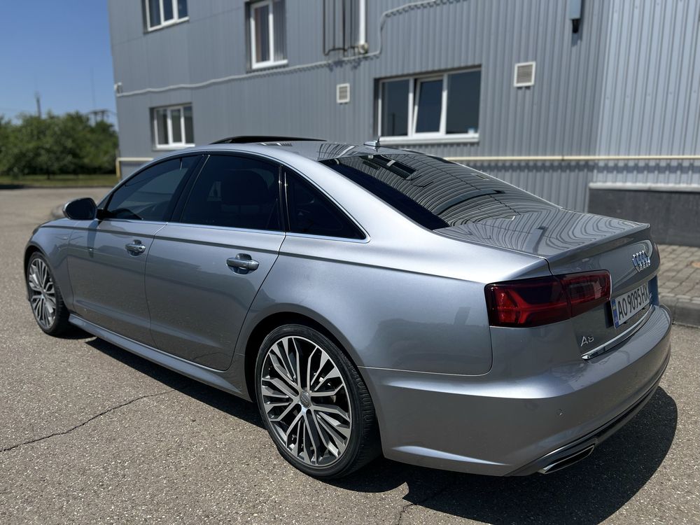 Продам AUDI A6  2015р 2.0 бензин