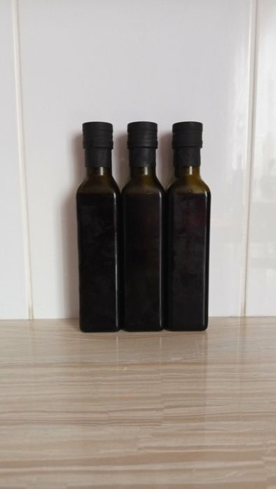 Гарбузова олія холодного віджиму