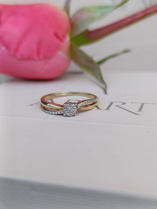 Złoty pierścionek zaręczynowy Apart prezent 14 r