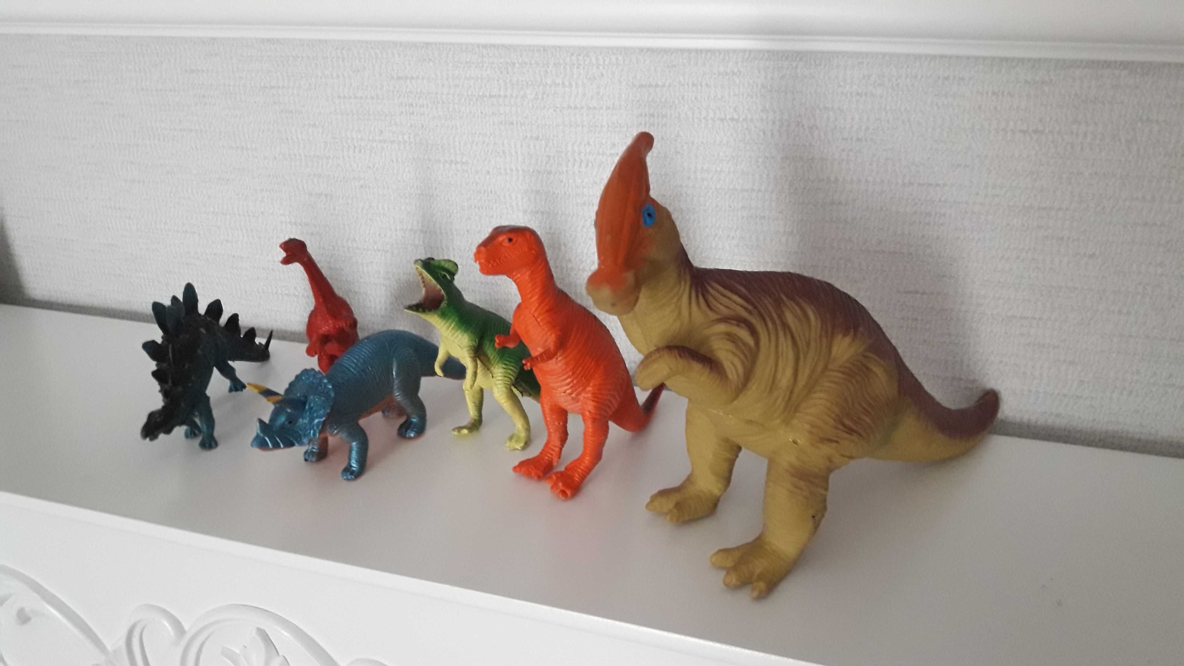 dinozaury zestaw figurek