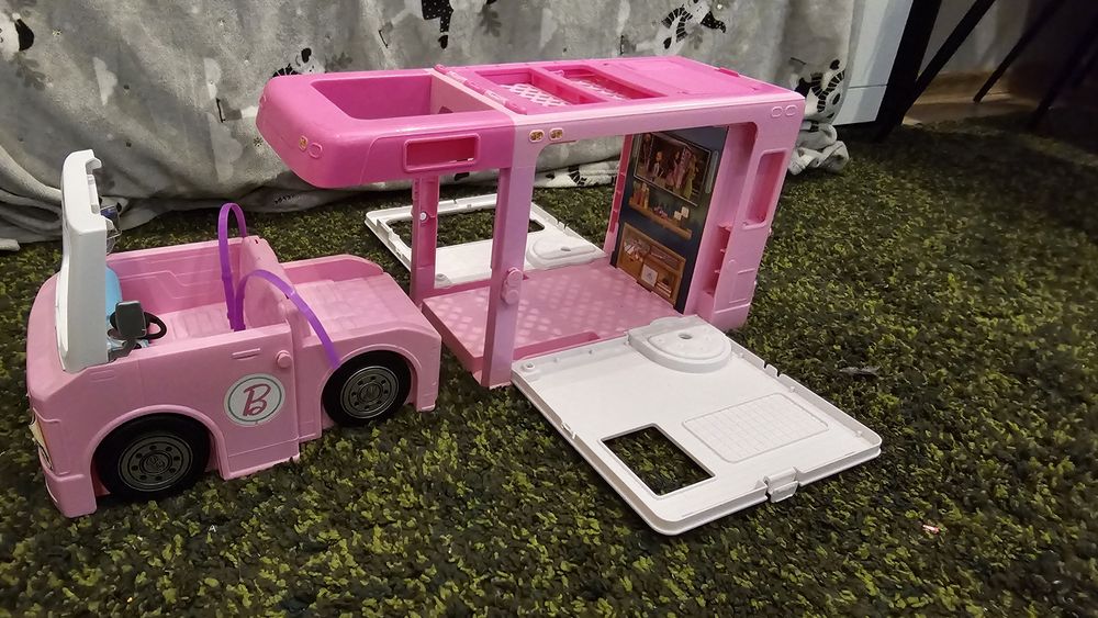 Kamper XXL dla lalek Barbie