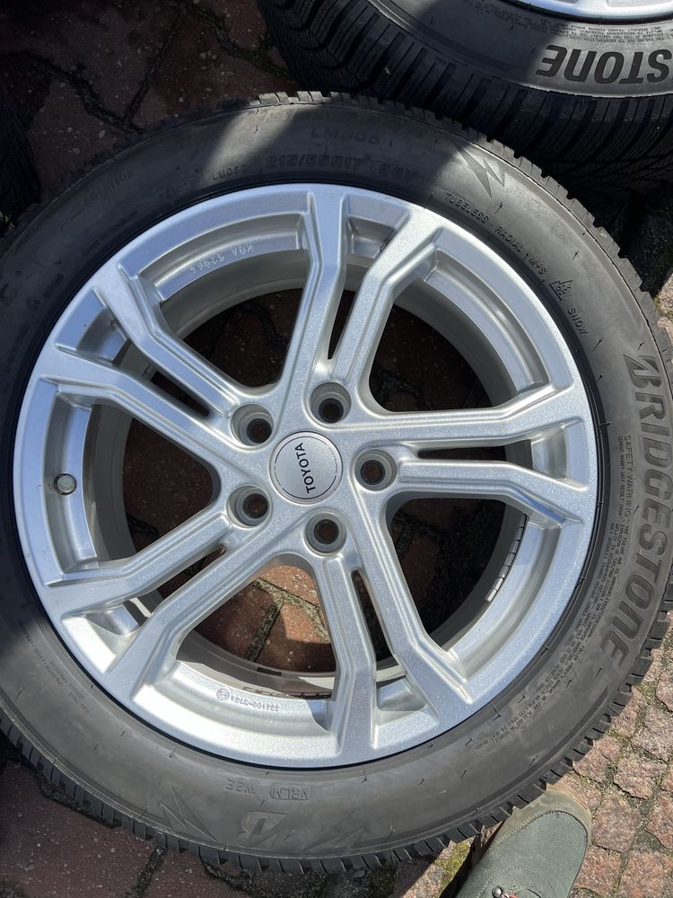 Koła zimowe 17 TOYOTA CHR + czujniki TPMS + NOWE opony 2024 r.