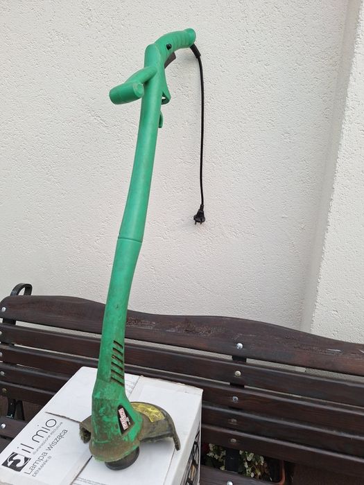 Podkaszarka elektryczna