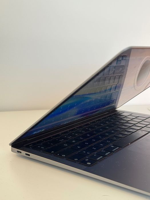 MacBook Air M1 8gb, 256gb