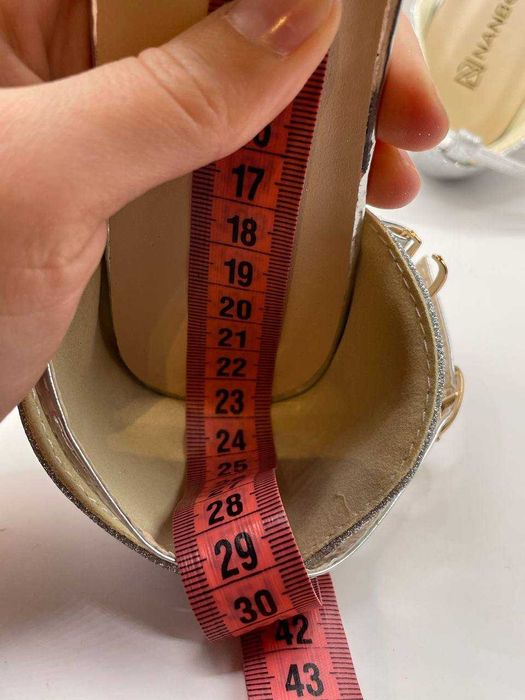 Sandały damskie z ananasem 37 A22