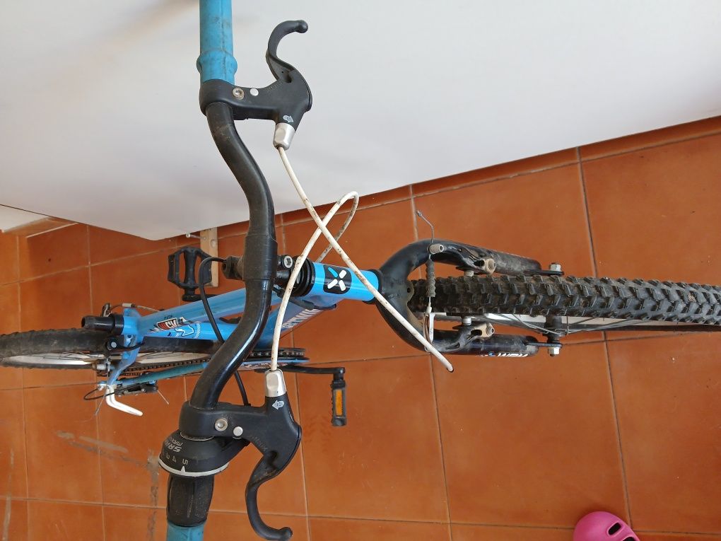 Bicicleta criança