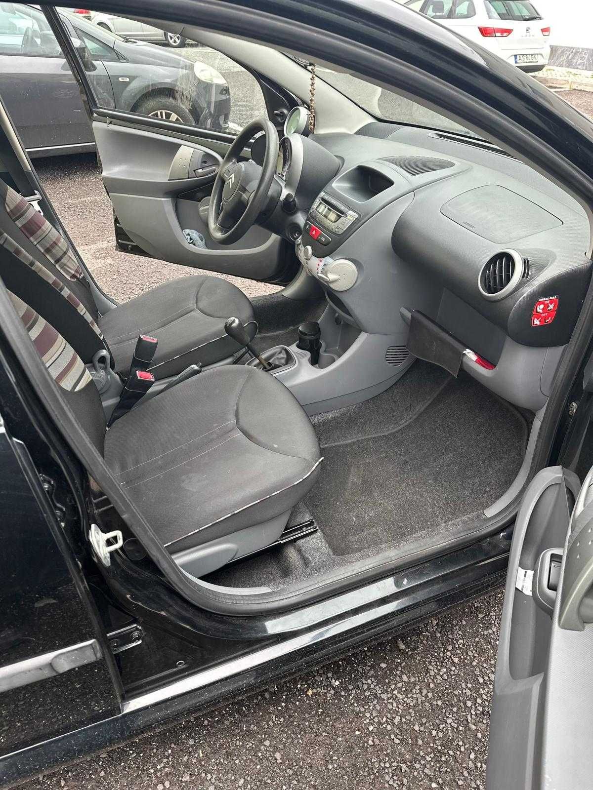 Citroën C1 2011 – Gasolina – Super Econômico!